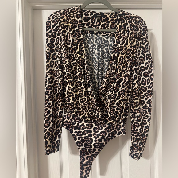 AFRM Tops - AFRM Leopard Print Long Sleeve Bodysuit